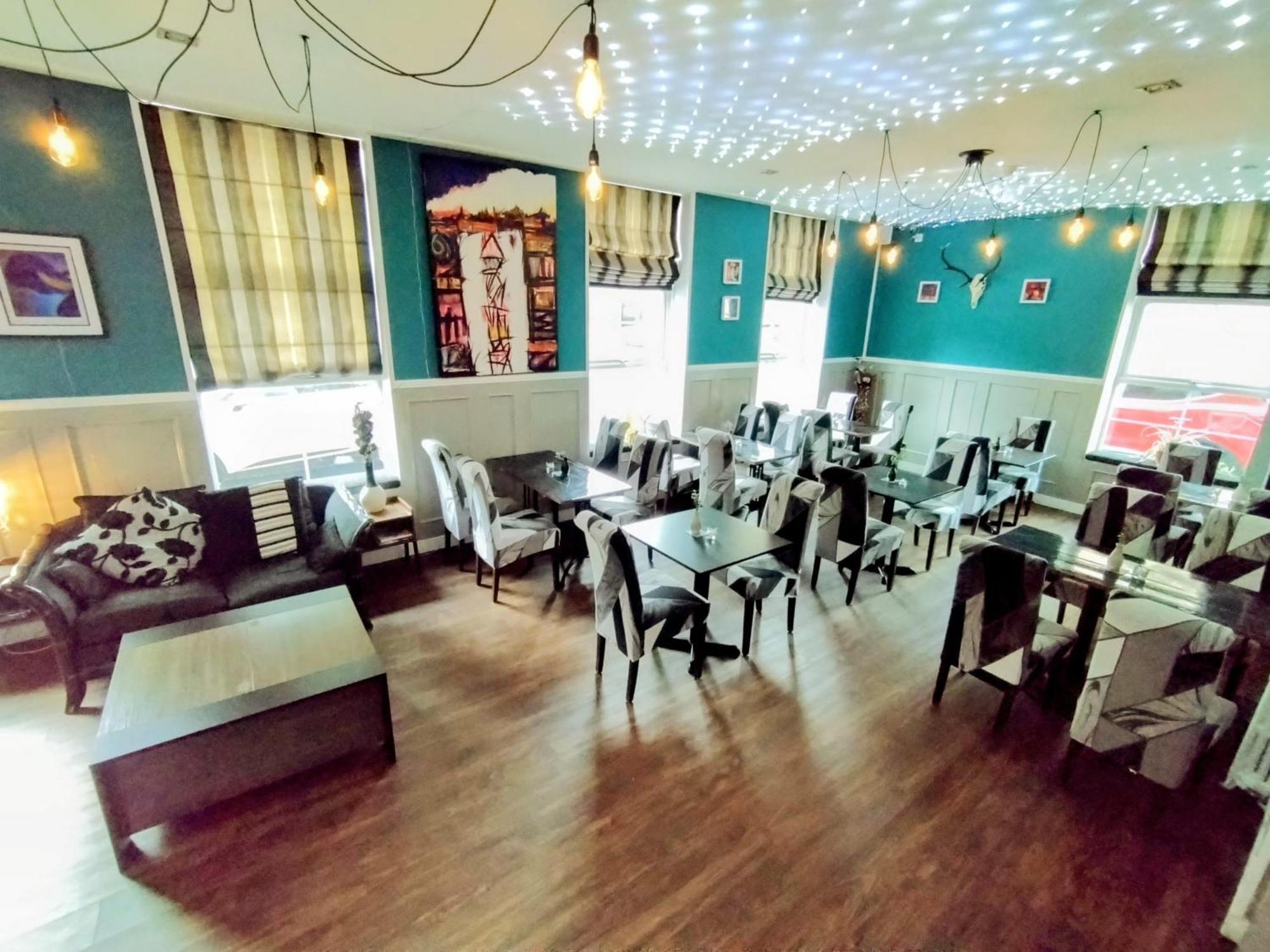 Oyo Gin House Hotel Greenock Extérieur photo